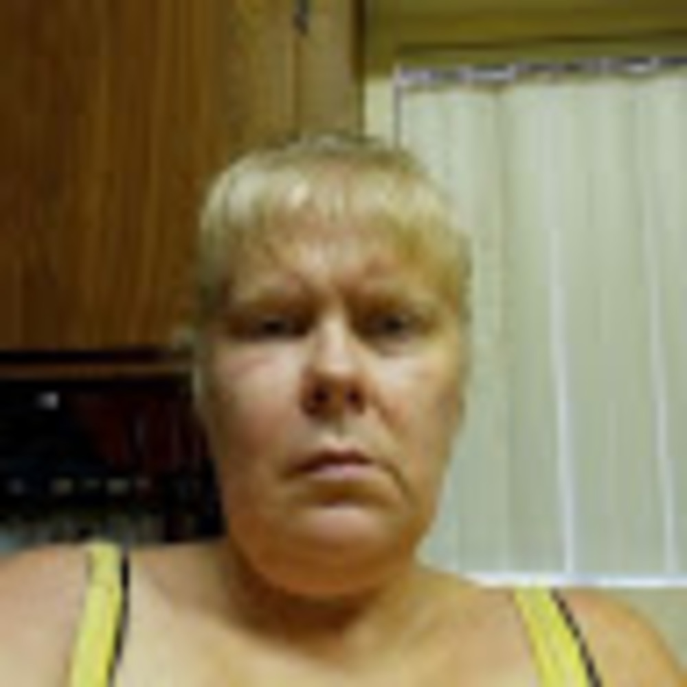 Meet your Posher, Cristina